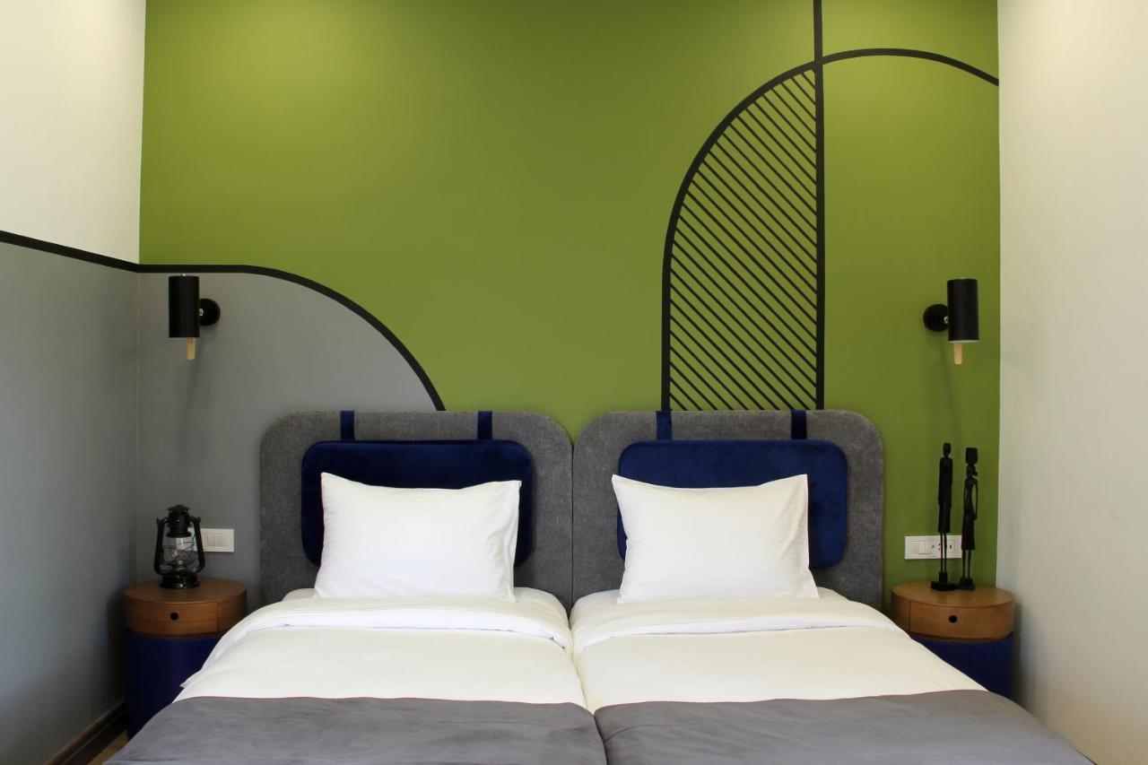 Hover Boutique Hotel ディリジャン エクステリア 写真